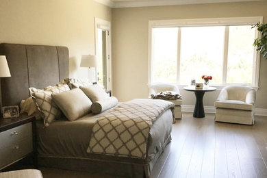 Inspiration for a bedroom remodel in Los Angeles