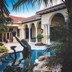 Private Estate - Old Palm - Outdoor Products