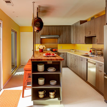 Bright & Modern Condo Kitchen