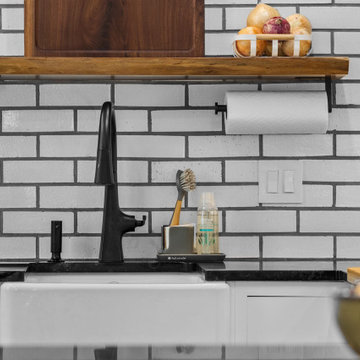 Contemporary Farmhouse