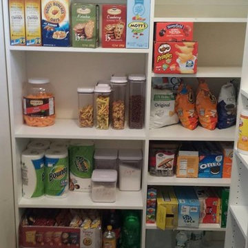 Dumont Pantry