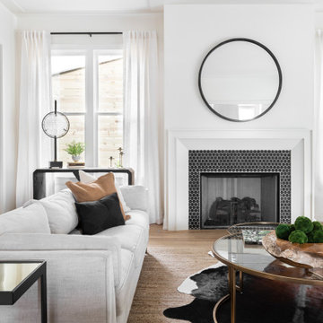 1008 Lawrence Ave / Historic Remodel