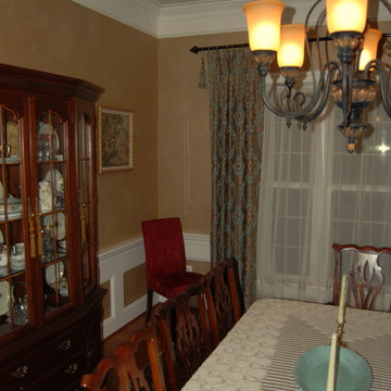 Lusterstone Plaster Finish in a Dining Room by Tom Taylor