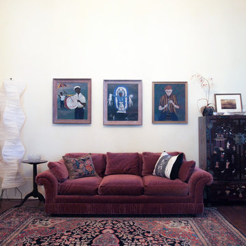 My Houzz: Art and Antiques in a Louisiana Center-Hall Cottage