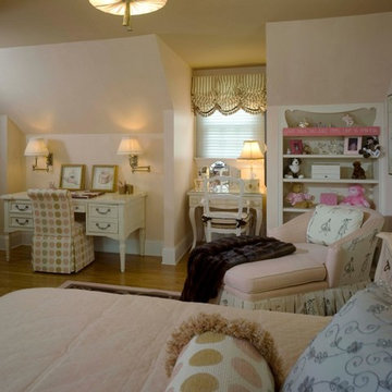 teenage girls bedroom