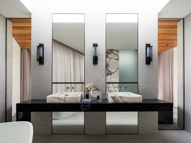 Современный Ванная комната by TKD Architects