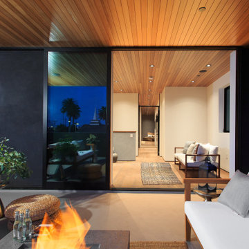 Windward Home - Staging (Venice)