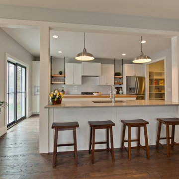 Modern Farmhouse - Deerfield