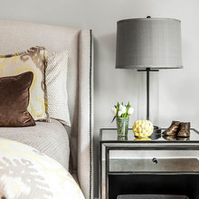 Headboard/bed