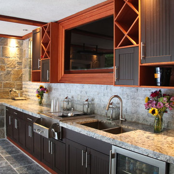 OUTDOOR LIVING FABULOUSLY AT NIGHT