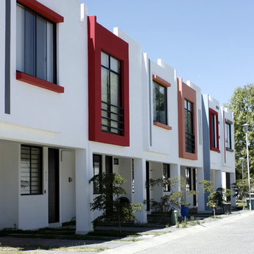 Con E | 2013 Armonia Habitat