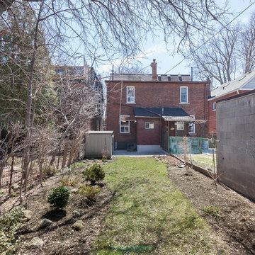 Large Semi-Detached Home in Ideal Location