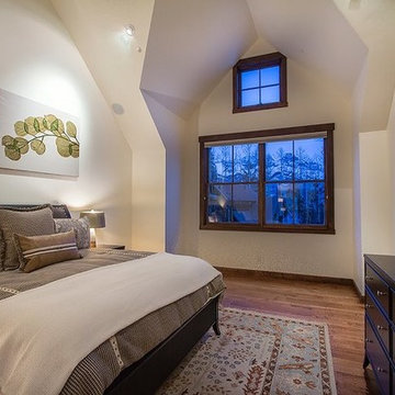 Brand New Home with Ski Access