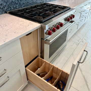 Flolo 2024 Pull-Out Cabinet Photo 2