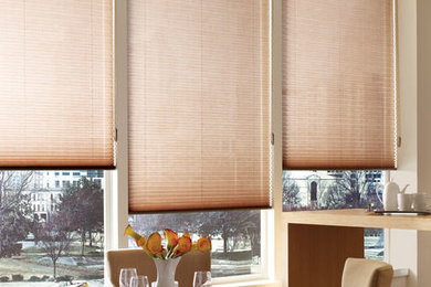 Hunter Douglas