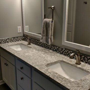 Huff Park Bath Remodels