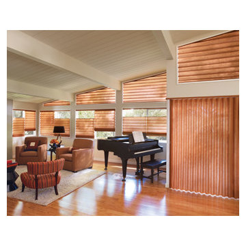 Hunter Douglas Tierred Vignettes
