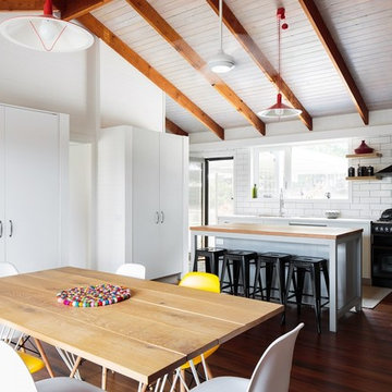 Three Generation House