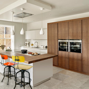 Walnut & Cornforth White Kitchen