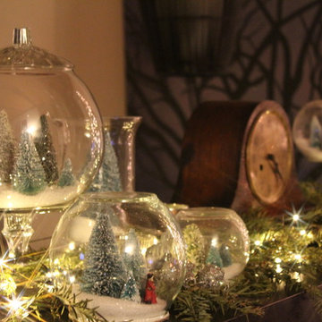 Holiday & Seasonal Decor- Christmas Display