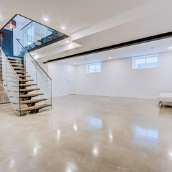 Custom house - Products