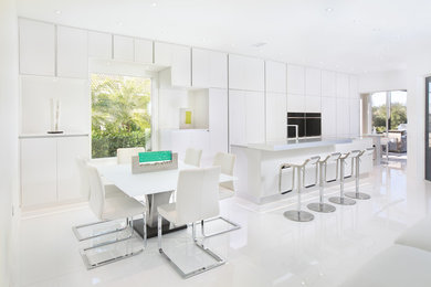 Example of a trendy kitchen design in Miami