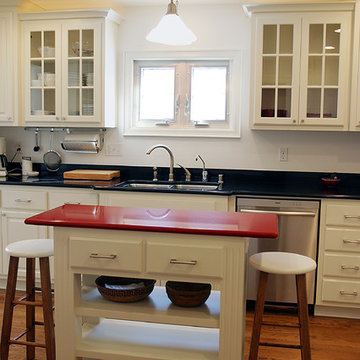 1936 Wauwatosa Colonial Kitchen Remodeling