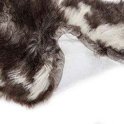 LUXURY SHEEPSKINS - Novelty Rugs