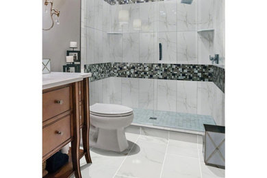 オースティンにある高級な中くらいなコンテンポラリースタイルのおしゃれな浴室の写真
