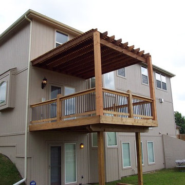 El-Scari - Cedar Deck with Pergola.