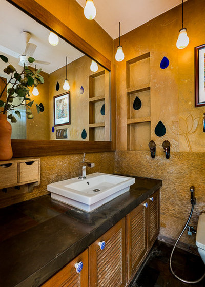 Eclectic Bathroom by Shabnam Gupta