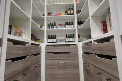 Example of a kitchen design in Tampa
