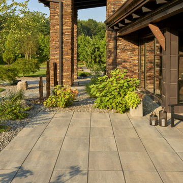 Modern Backyard Oasis in Moorestown, New Jersey