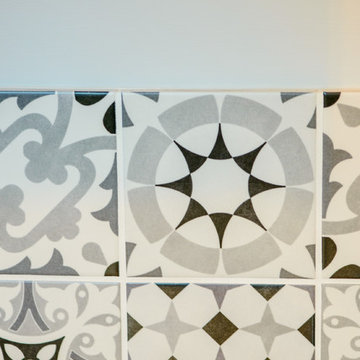 Patchwork tiles in shades of grey