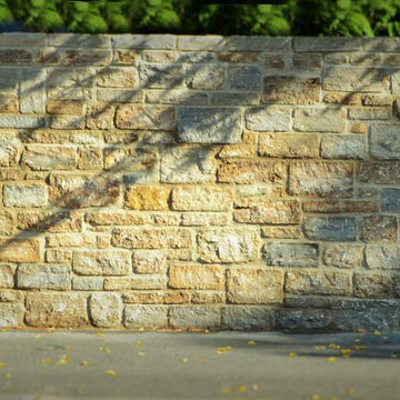 Natursteinmauer / Trockenmauer