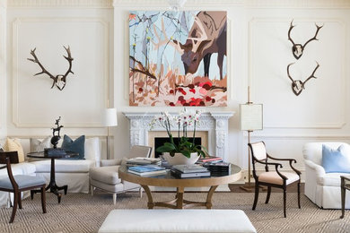 Living room photo in Atlanta