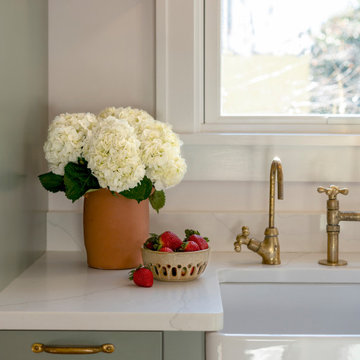 Portland Sage & Terracotta Kitchen