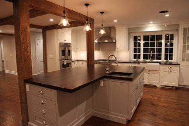 Kitchen photo in New York