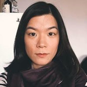 Jina Sonさんの写真