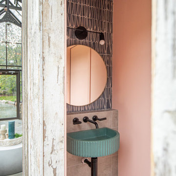 Powder Room #LifesGoodintheWoods