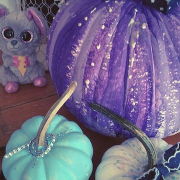 Whimsical Seasonal Autumn Display