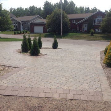 Driveway & Sports Car Feature Pad