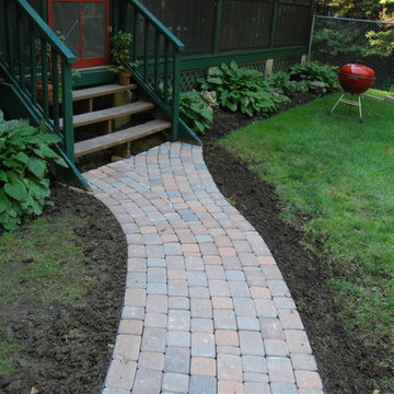 Sidewalks & Pathways