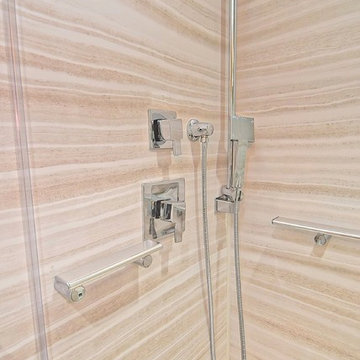 Handicapped Accessible Bath - Sarasota FL Real Estate Photographer Rick Ambrose