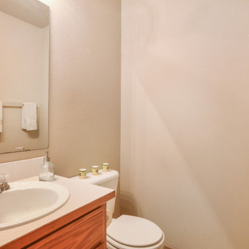 Favored Tacoma Townhome