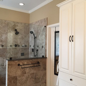 Traditional Bathroom