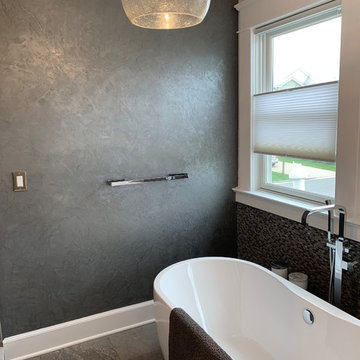 Micro plaster abalone effect bathroom