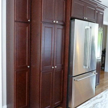 Homecrest Cabinetry-  Eastport in Cherry