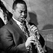 Victor Goines's photo