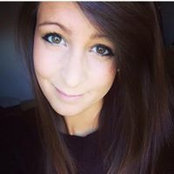 Justine Miaz's photo